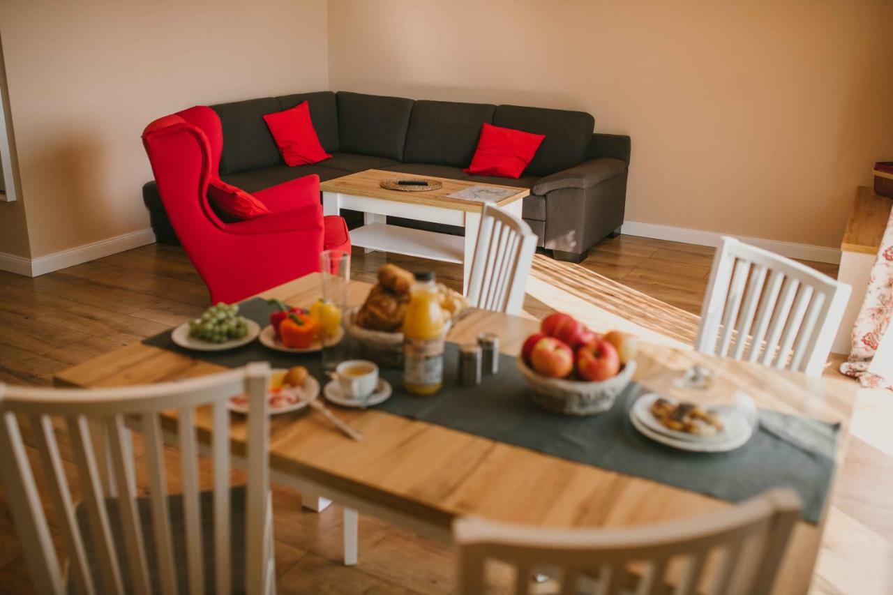 Panorama Apartmens Trencin Exterior photo